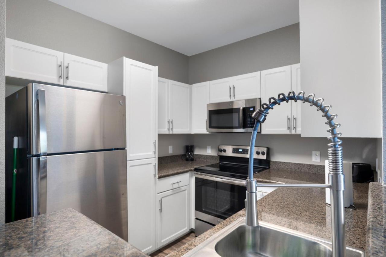 Luxury Mountain View 2Br With Balcony Located In Scottsdaleアパートメント エクステリア 写真