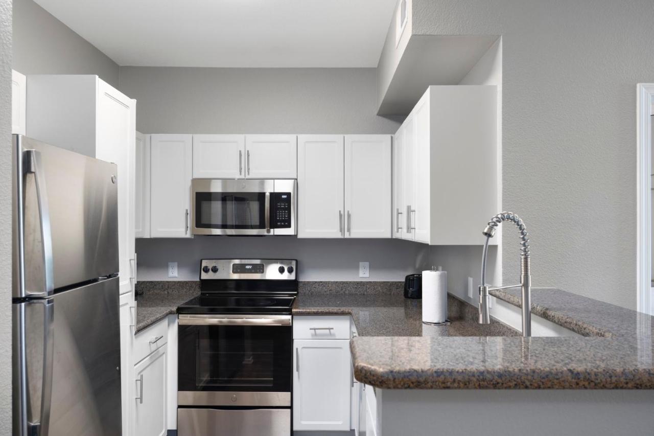 Luxury Mountain View 2Br With Balcony Located In Scottsdaleアパートメント エクステリア 写真